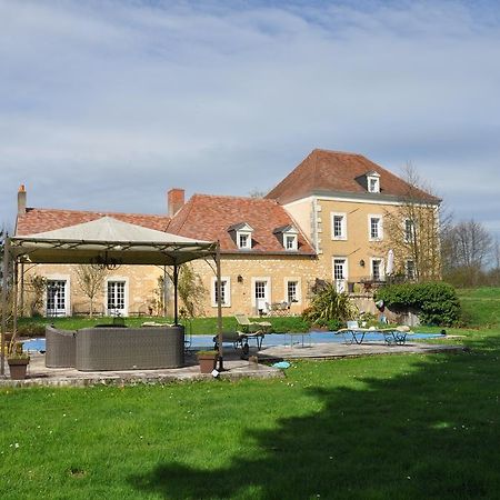 Moulin De Morance Bed & Breakfast Ecommoy Екстериор снимка
