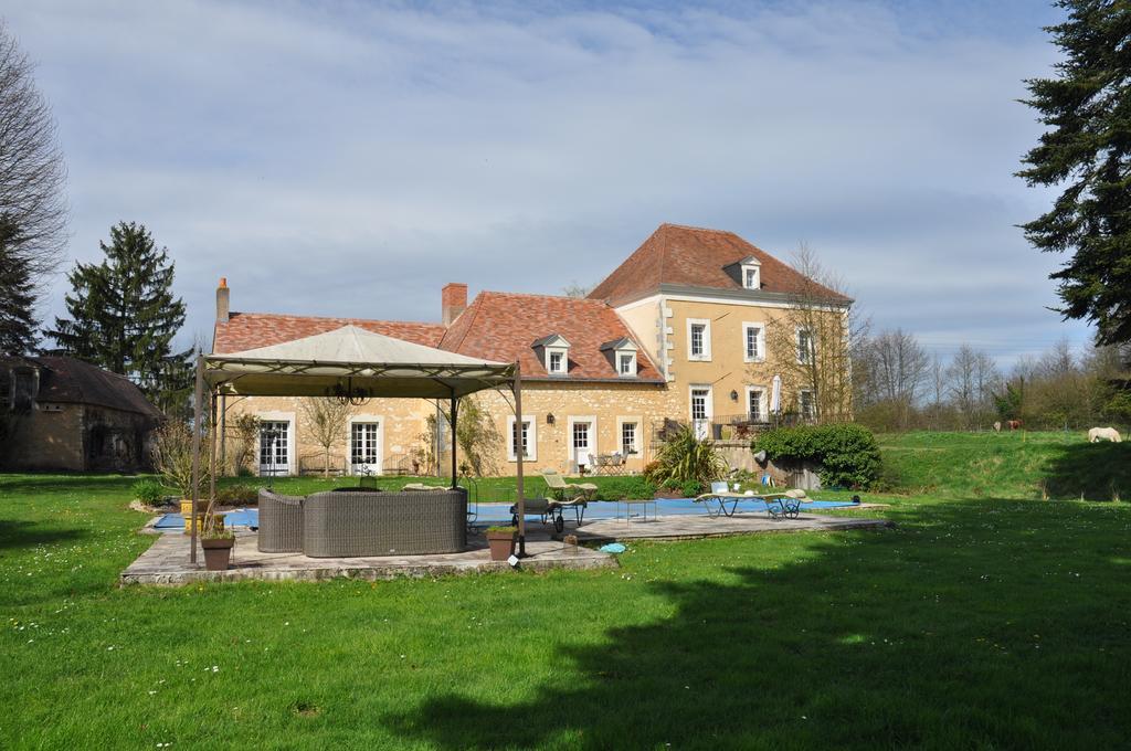 Moulin De Morance Bed & Breakfast Ecommoy Екстериор снимка