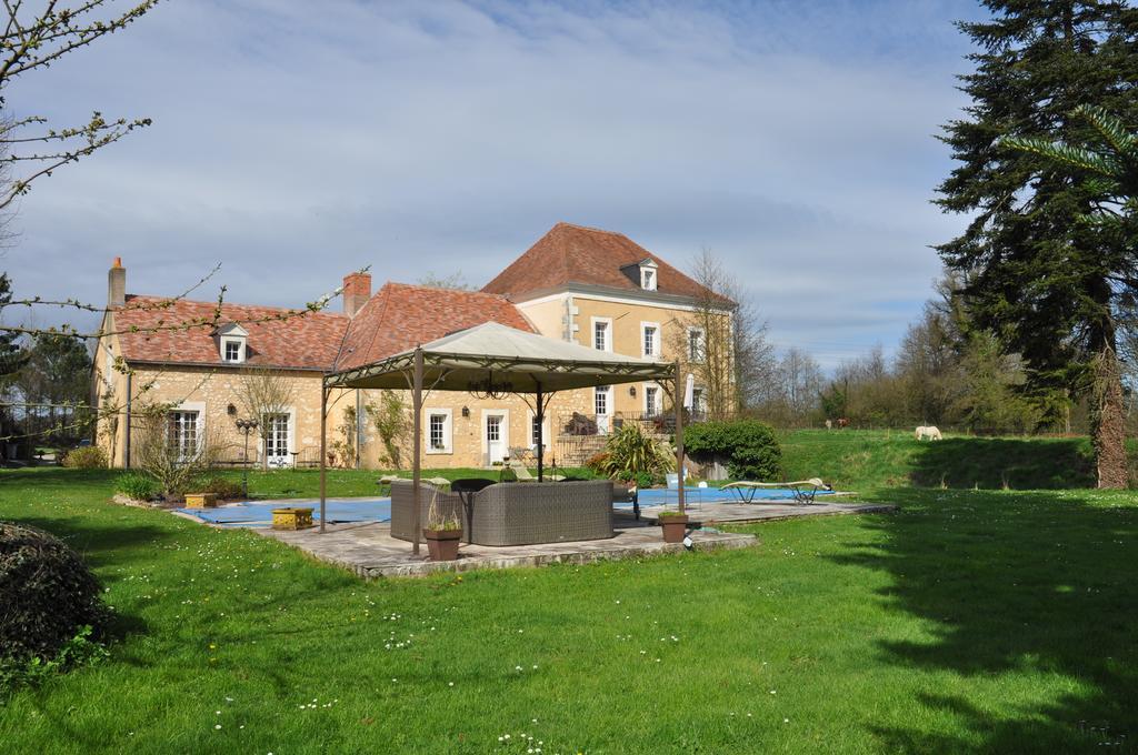 Moulin De Morance Bed & Breakfast Ecommoy Екстериор снимка